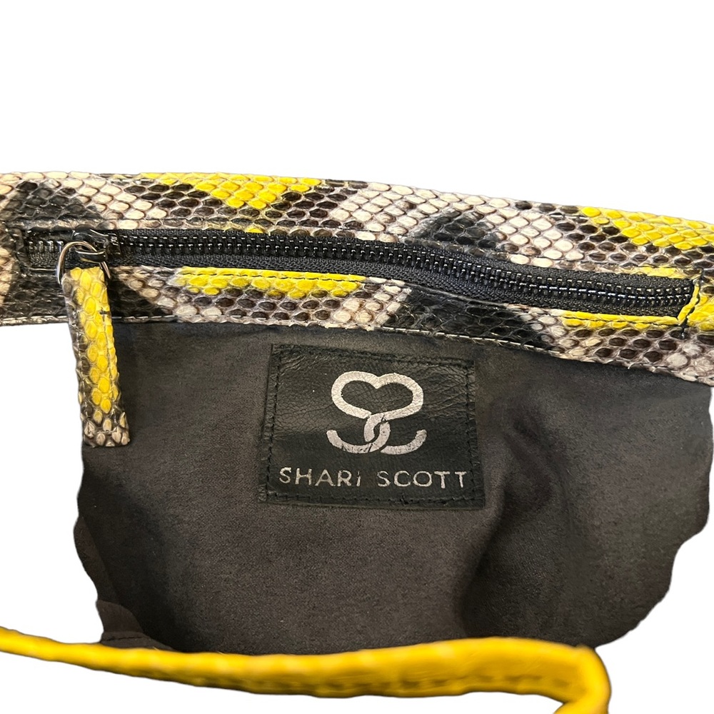 Python Handbag by Shari Scott Collection - Picture 5 of 10